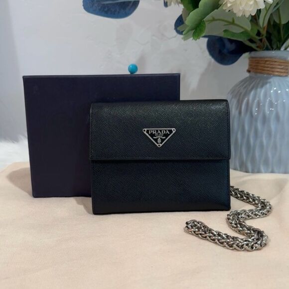 NEW PRADA Saffiano Leather Trifold Wallet - Picture 1 of 16